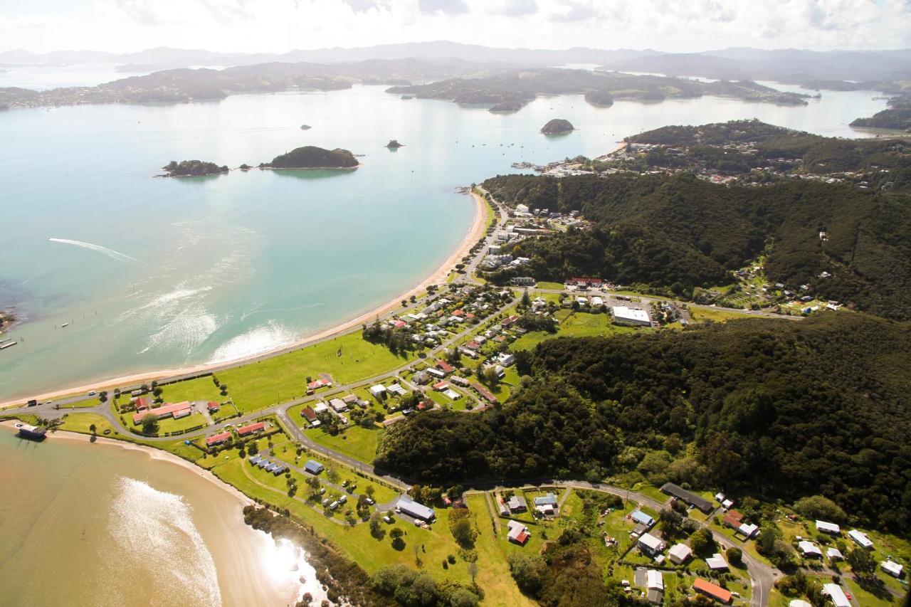 Waitangi Beach House 외부 사진
